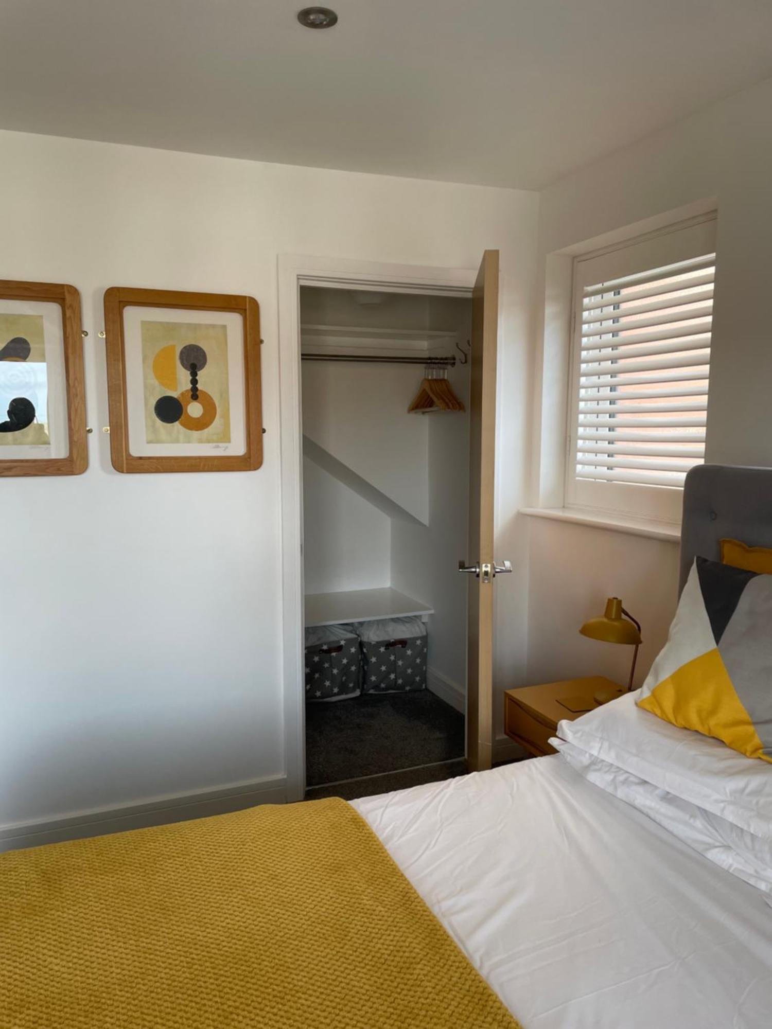 Retro Retreat, Sea View, Free Parking & Ev Plug-In Villa Whitby Ngoại thất bức ảnh
