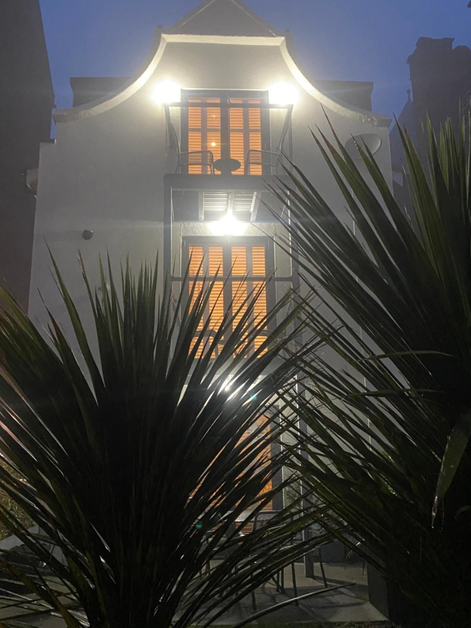 Retro Retreat, Sea View, Free Parking & Ev Plug-In Villa Whitby Ngoại thất bức ảnh