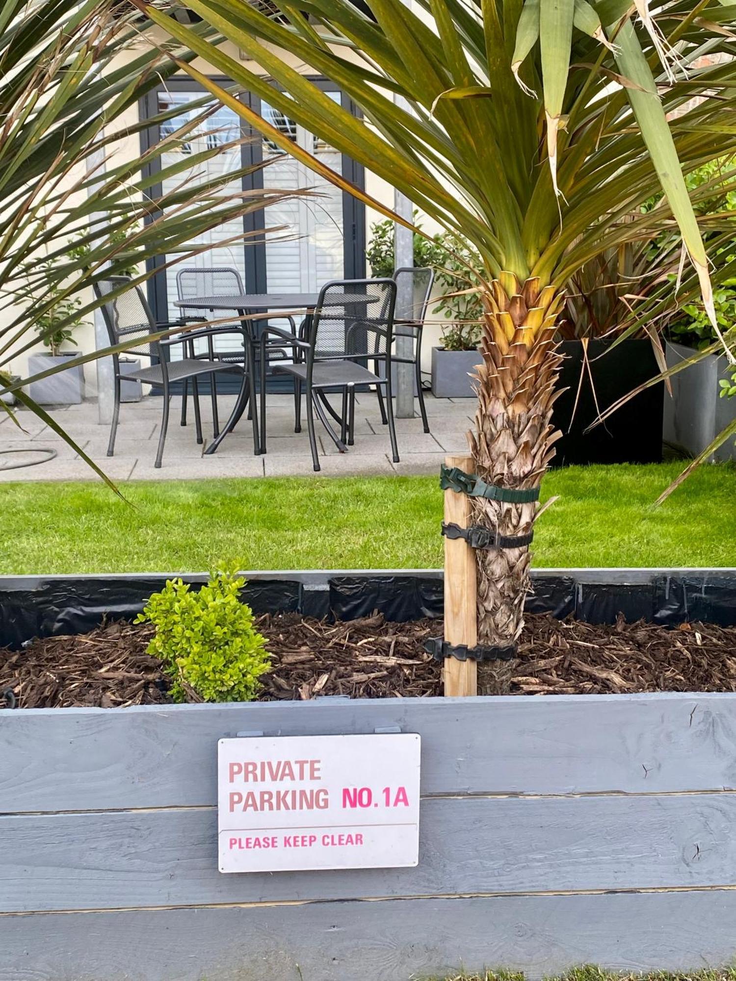 Retro Retreat, Sea View, Free Parking & Ev Plug-In Villa Whitby Ngoại thất bức ảnh